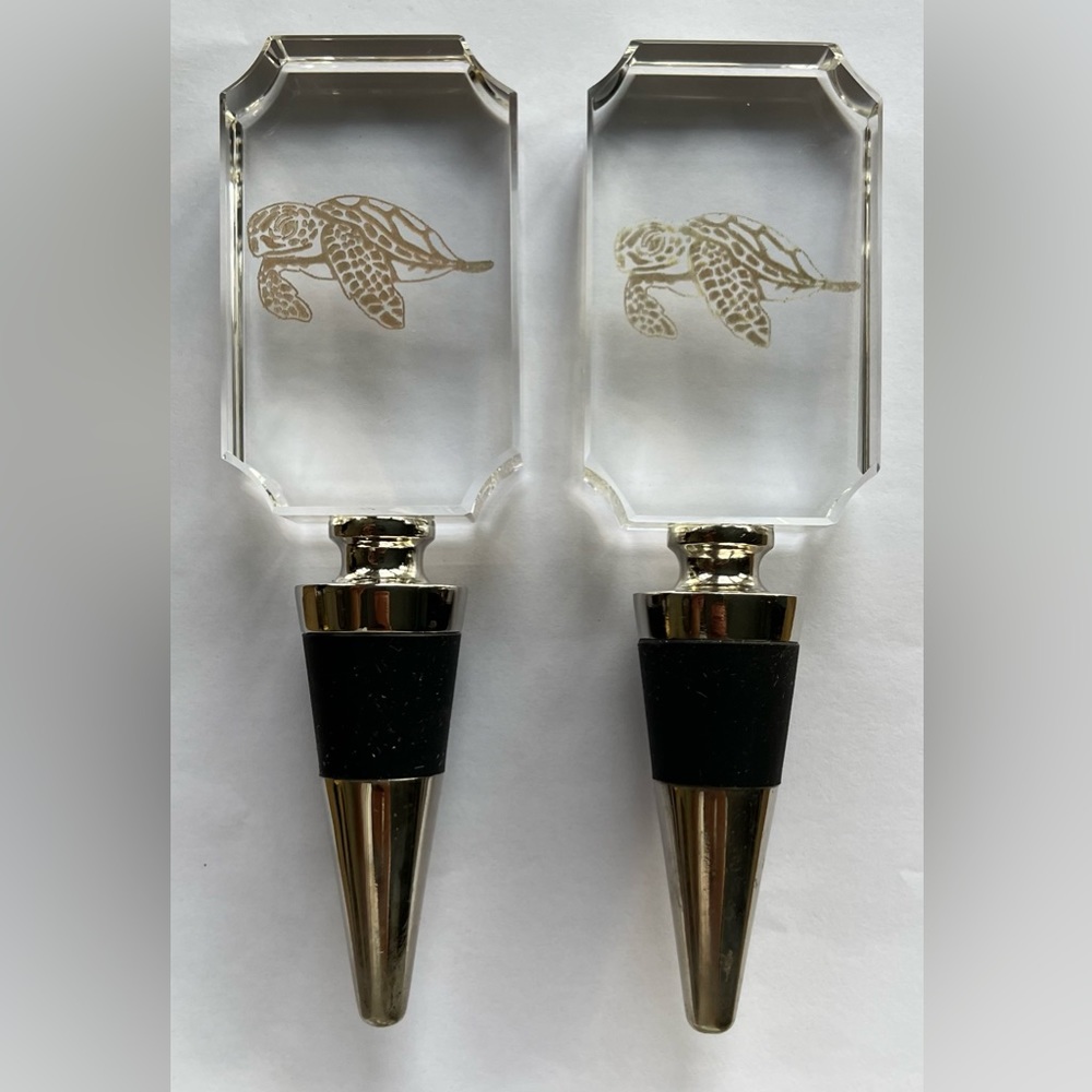 THINGS REMEMBERED Set of 2 Engraved Sea Turtle Wine Bottle Stoppers Bar IN BOX